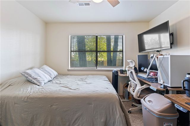 9 NW K Place, Bentonville, AR 72712