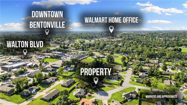 9 NW K Place, Bentonville, AR 72712