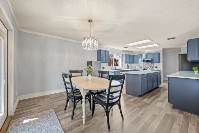 332 Cortland Circle, Roanoke, TX 76262