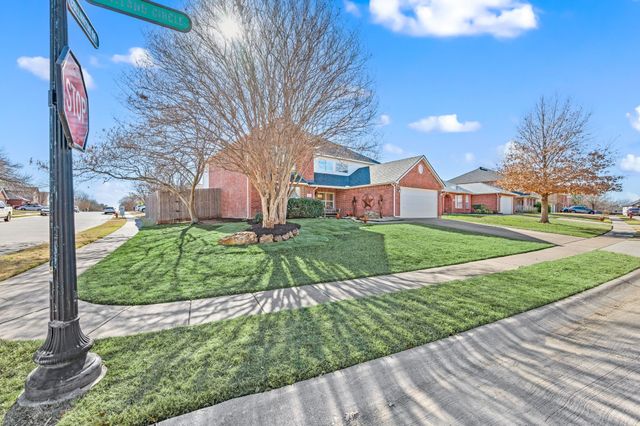 332 Cortland Circle, Roanoke, TX 76262