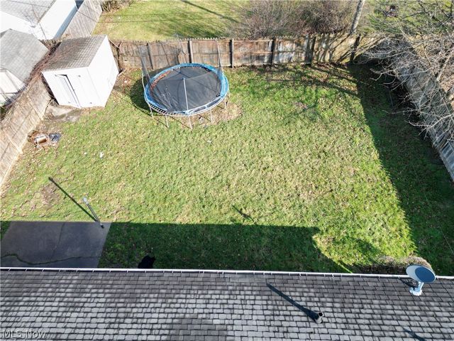 9272 W Ridgewood Drive, Parma Heights, OH 44130