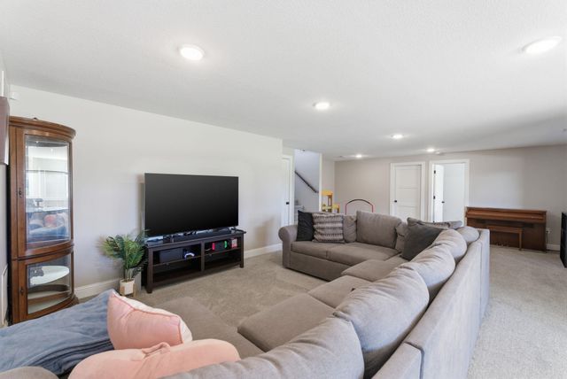 2714 N Bracken St, Wichita, KS 67226