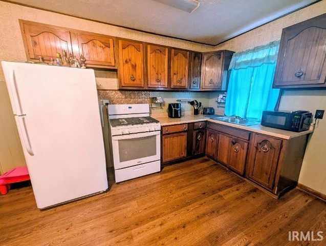 2318 E 8th Street, Muncie, IN 47304