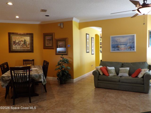 315 Bryn Mawr Avenue NE, Palm Bay, FL 32907