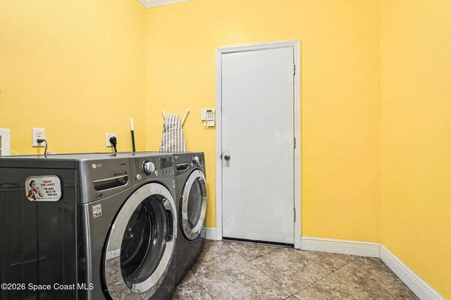 315 Bryn Mawr Avenue NE, Palm Bay, FL 32907