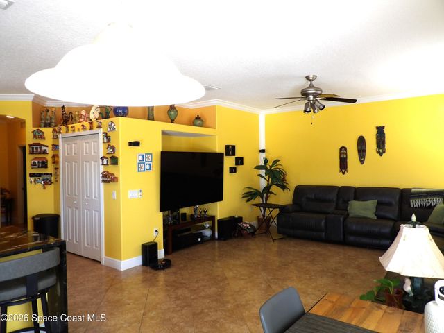 315 Bryn Mawr Avenue NE, Palm Bay, FL 32907