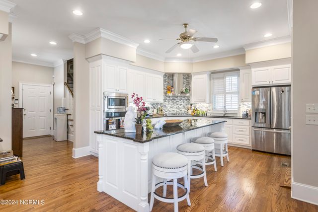 246 River Ridge Drive, Wallace, NC 28466