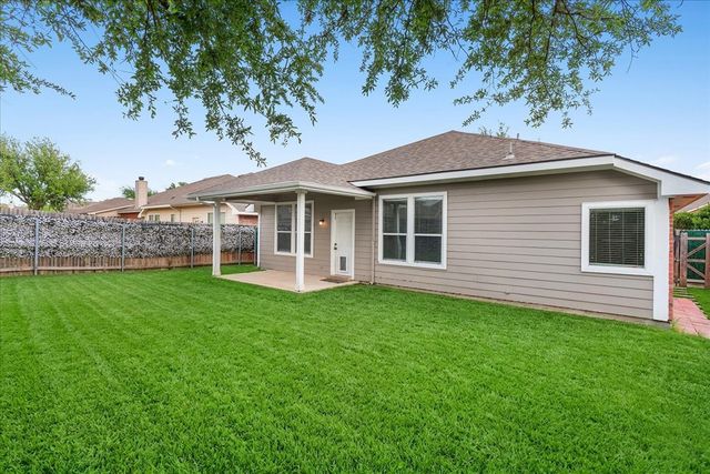 1028 Kimbro Drive, Forney, TX 75126