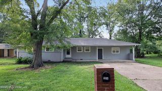 2738 Woodside Drive, Jackson, MS 39204