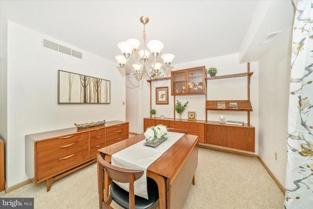 10265 WINDSTREAM DR, Columbia, MD 21044