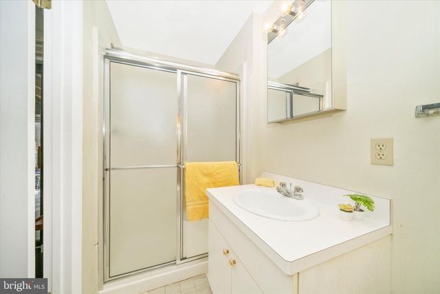 10265 WINDSTREAM DR, Columbia, MD 21044