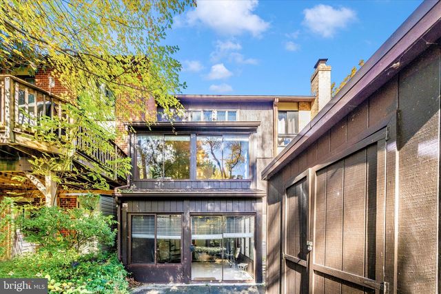 10265 WINDSTREAM DR, Columbia, MD 21044