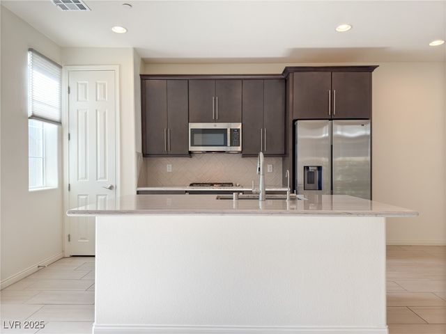 24 Kimberlite Drive, Henderson, NV 89011