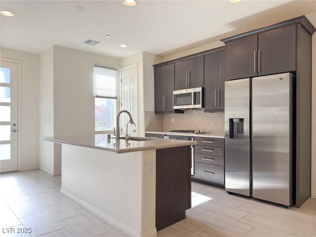 24 Kimberlite Drive, Henderson, NV 89011