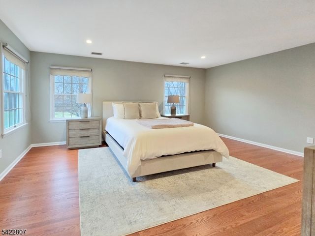 17 Mullen Ln, Lafayette Twp., NJ 07848