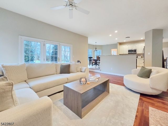 17 Mullen Ln, Lafayette Twp., NJ 07848