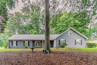 4248 Wellington Hills Lane, Snellville, GA 30039
