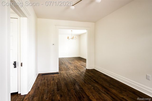 2160 Holcomb Street, Detroit, MI 48214