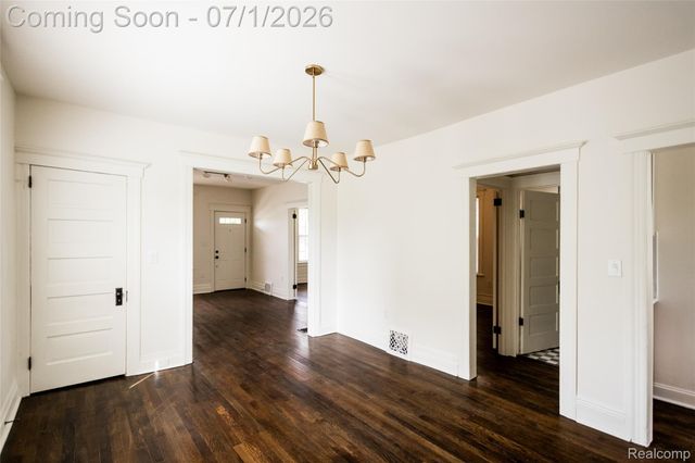 2160 Holcomb Street, Detroit, MI 48214