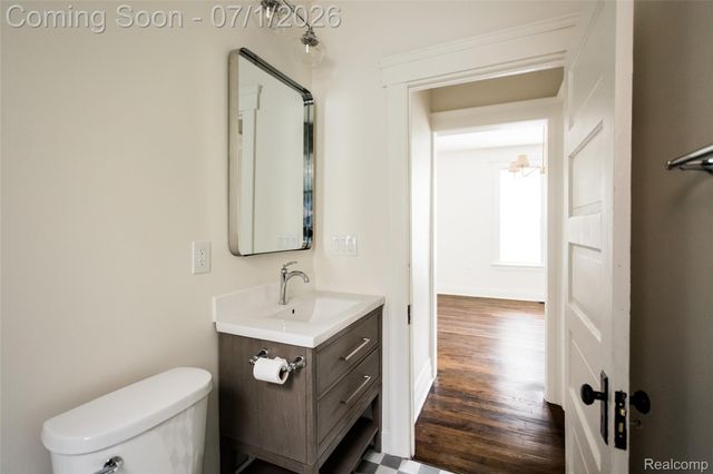 2160 Holcomb Street, Detroit, MI 48214