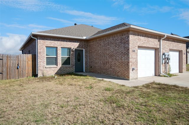 516-518 Wood Drive, Gunter, TX 75058