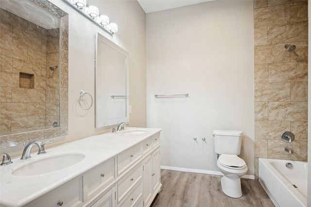 516-518 Wood Drive, Gunter, TX 75058