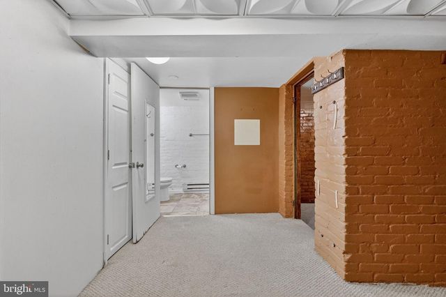 206 CROMWELL TER NE, Washington, DC 20002