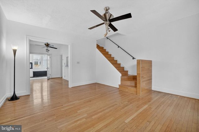 206 CROMWELL TER NE, Washington, DC 20002