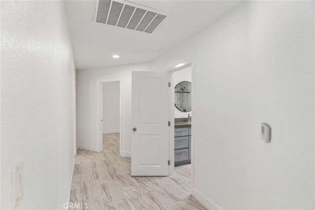 1014 E Casa Loma, Bakersfield, CA 93307