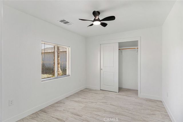 1014 E Casa Loma, Bakersfield, CA 93307