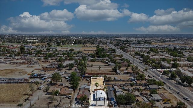 1014 E Casa Loma, Bakersfield, CA 93307