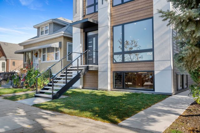 4959 N Merrimac Avenue, Chicago, IL 60630