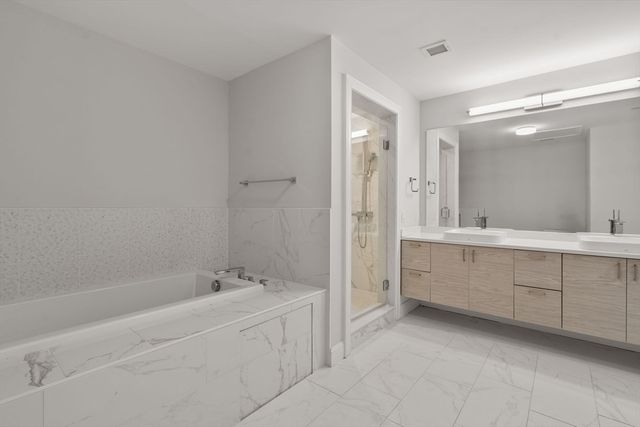 771 Harrison Ave. 405, Boston, MA 02118