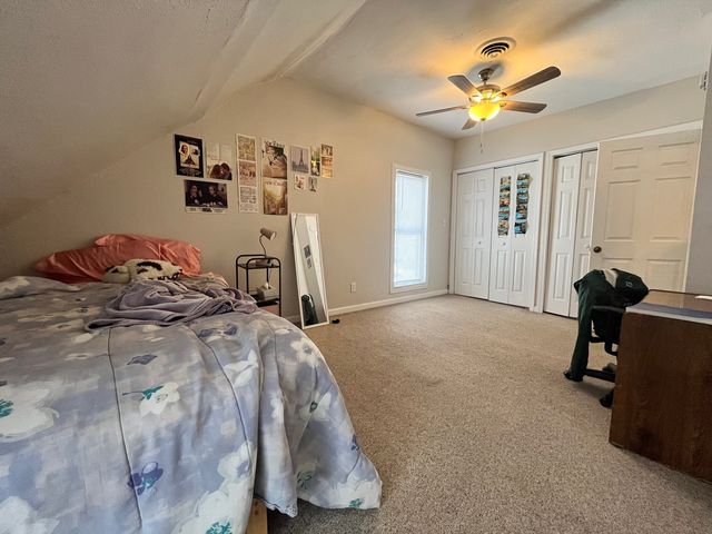 706 W High Street, Urbana, IL 61801