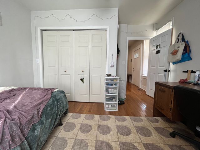 706 W High Street, Urbana, IL 61801