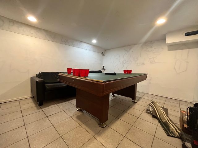 706 W High Street, Urbana, IL 61801