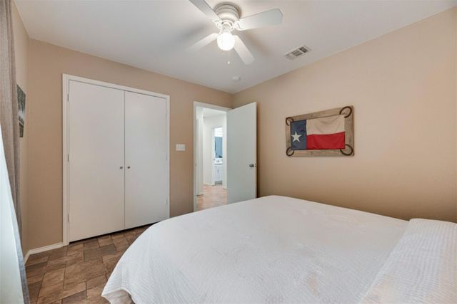 1108 Ashwood Court, Cleburne, TX 76033