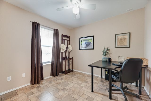 1108 Ashwood Court, Cleburne, TX 76033