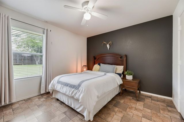 1108 Ashwood Court, Cleburne, TX 76033