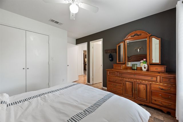 1108 Ashwood Court, Cleburne, TX 76033