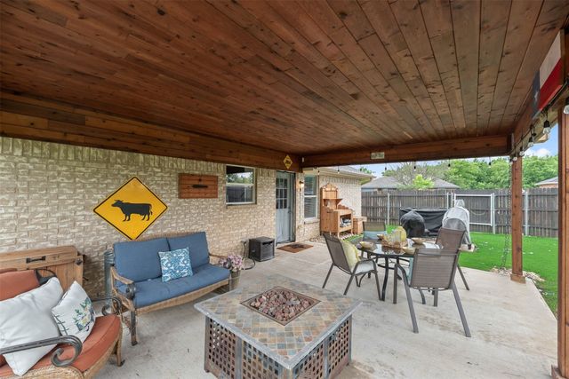 1108 Ashwood Court, Cleburne, TX 76033