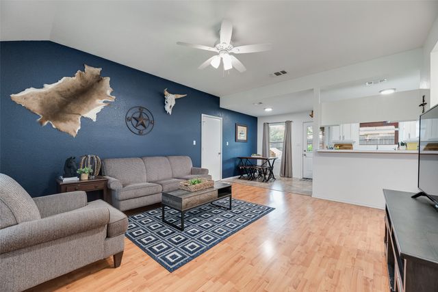 1108 Ashwood Court, Cleburne, TX 76033