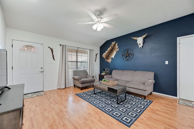 1108 Ashwood Court, Cleburne, TX 76033
