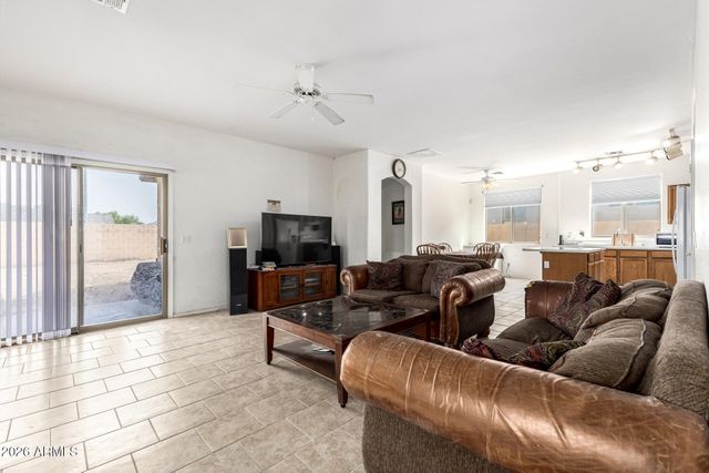 3720 W GLASS Lane, Phoenix, AZ 85041