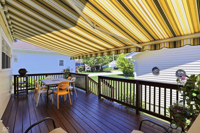 810 W Pine Street, Zionsville, IN 46077