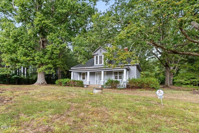 1089 Gillburg Road, Henderson, NC 27537
