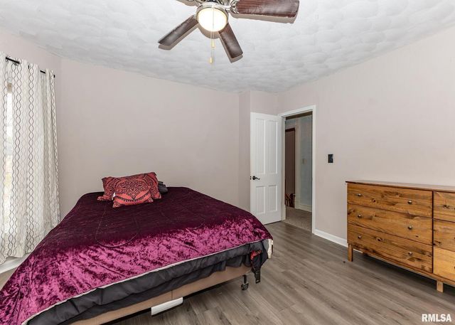 307 E COURT Street, Cambridge, IL 61238