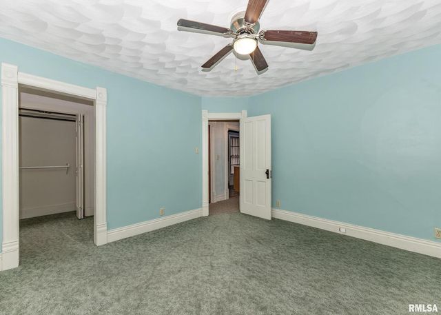 307 E COURT Street, Cambridge, IL 61238