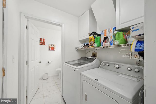 1025 CUTLASS, Manahawkin, NJ 08050