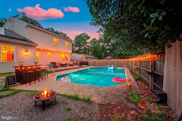 1025 CUTLASS, Manahawkin, NJ 08050